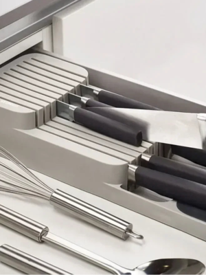 Kitchen-knife-drawer-organizer-Knife-Storage-Box-with-Separation-Slots-1.png