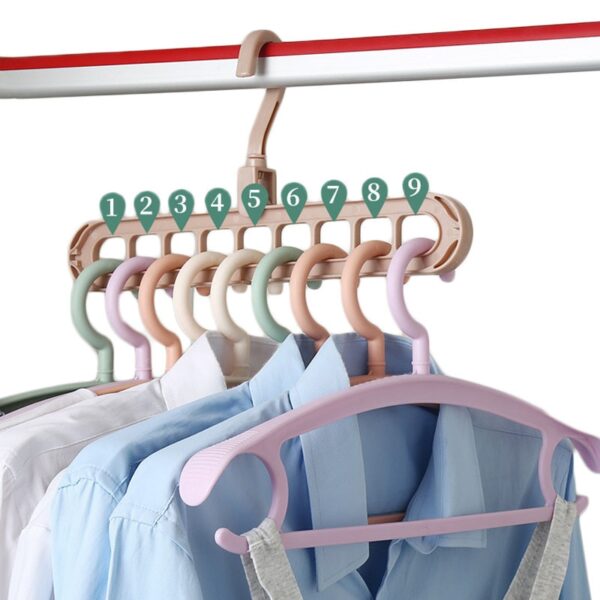 Multi-port Plastic Clothes Hanger